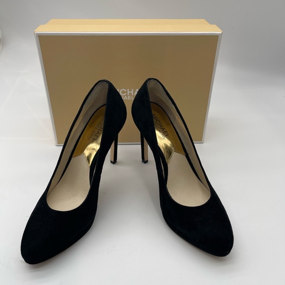 Michael Kors Suede Pumps - Picture 2 of 8